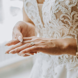 Engagement Ring: Left or Right?