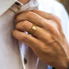Top Wedding Bands Trends for Men 2025