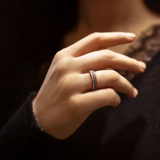 A Guide to Average Ring Sizes for Women