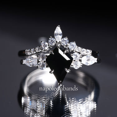 "Obsidian Fang" – Black Onyx Engagement Ring in Sterling Silver with Diamond Accent | 1.44ct Natural Gemstone