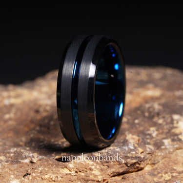 "Azure Edge" Blue Tungsten Carbide Men’s Wedding Band – 8mm